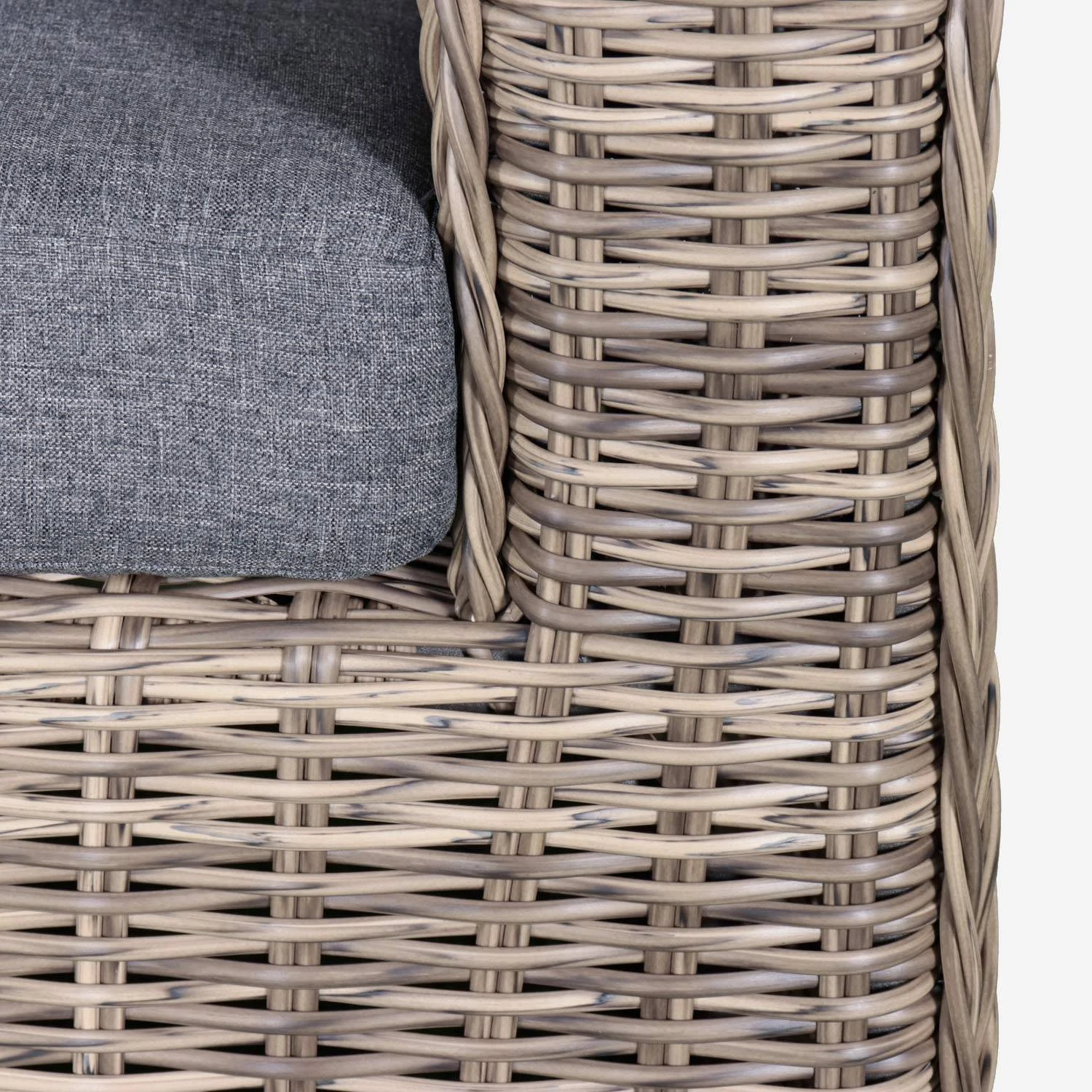 Salon De Jardin Résine Tressée Ronde 4 Places Couleur : Beige / Anthracite 7 Salon De Jardin Résine Tressée Ronde 4 Places Couleur : Beige / Anthracite – Image 7