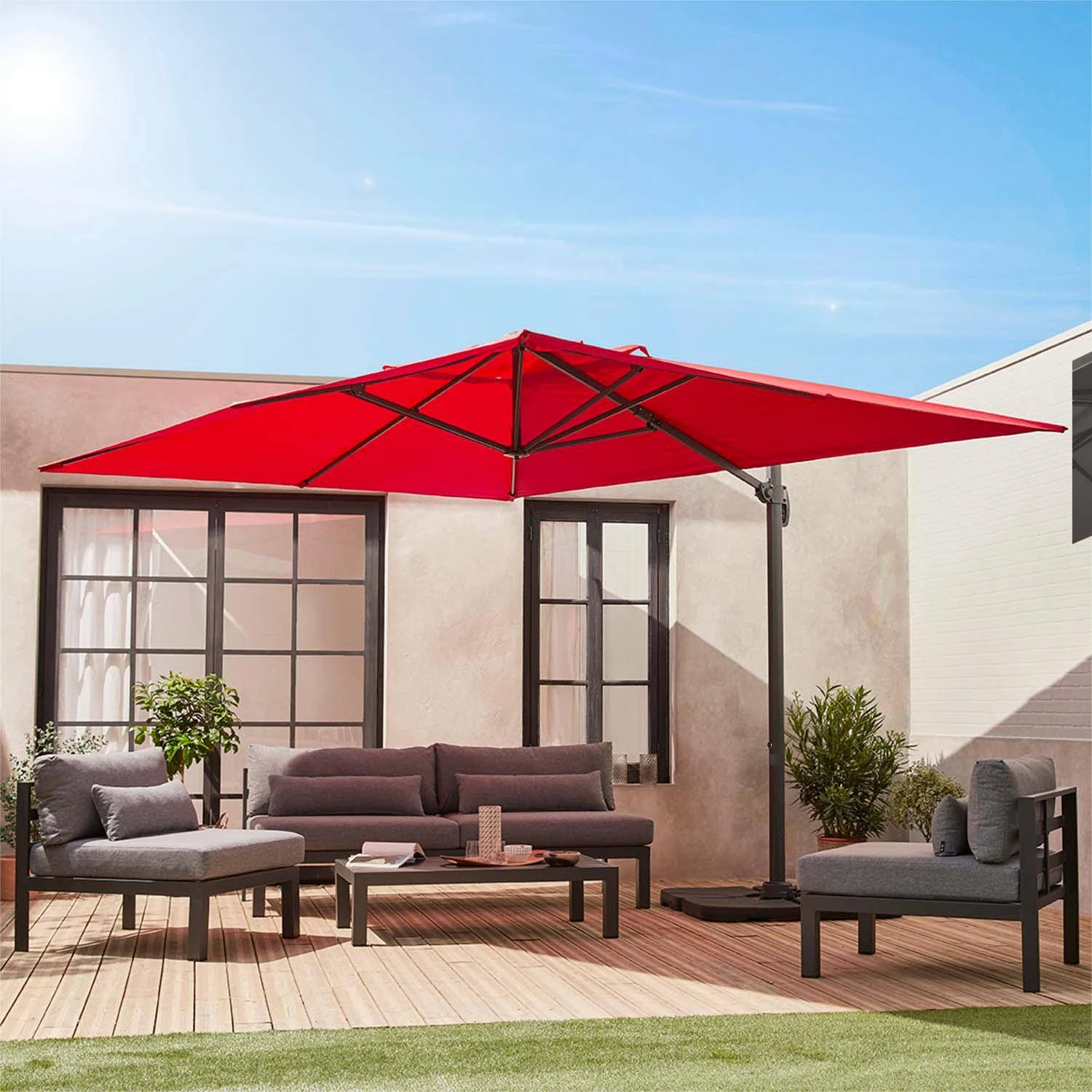 Parasol Déporté Rectangulaire 3x4m + Dalles à Lester 50x50cm Couleur : Rouge 1 Parasol Déporté Rectangulaire 3x4m + Dalles à Lester 50x50cm Couleur : Rouge