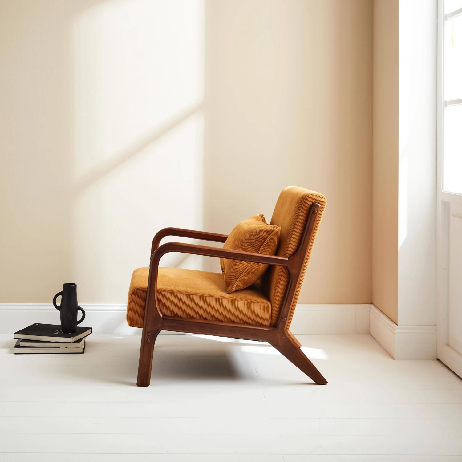 Fauteuil Scandinave Velours Côtelé Et Bois D'hévéa Noyer Clair 2 Fauteuil Scandinave Velours Côtelé Et Bois D'hévéa Noyer Clair – Image 2