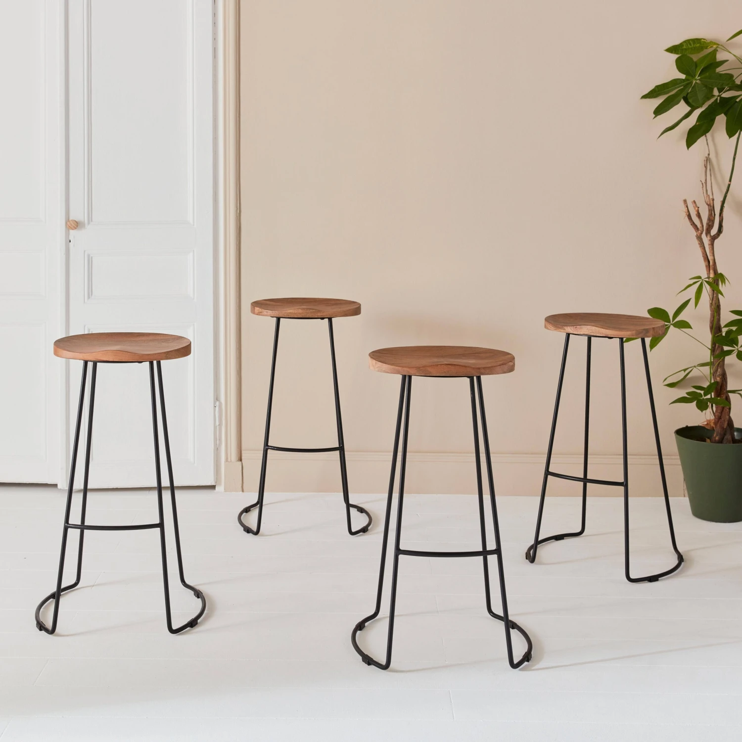 Tabouret De Bar Bois De Manguier Et Acier, Repose Pieds, 75cm (lot De 4) Couleur : Naturel 1 Tabouret De Bar Bois De Manguier Et Acier, Repose Pieds, 75cm (lot De 4) Couleur : Naturel