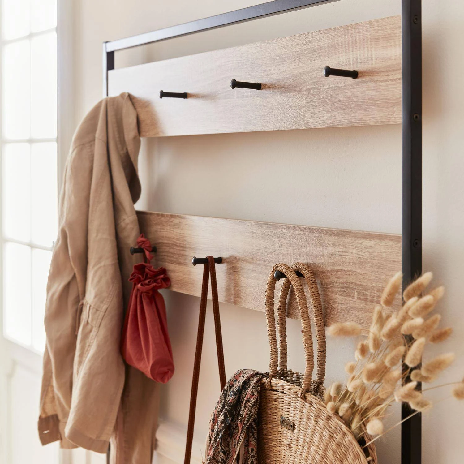 Meuble D'entrée Métal Et Effet Bois 2 Niveaux Et 7 Crochets 2 Meuble D'entrée Métal Et Effet Bois 2 Niveaux Et 7 Crochets – Image 2