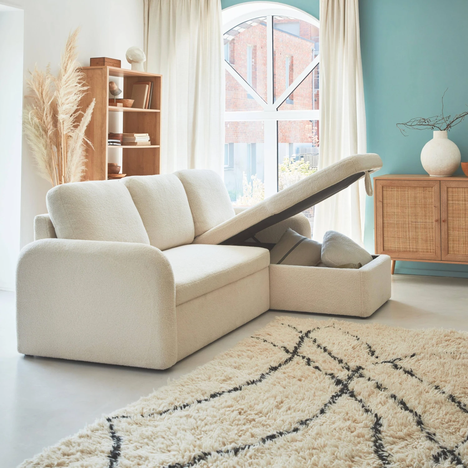 Canapé Convertible 3 Places Bouclettes Blanches, Lignes Arrondies 2 Canapé Convertible 3 Places Bouclettes Blanches, Lignes Arrondies – Image 2