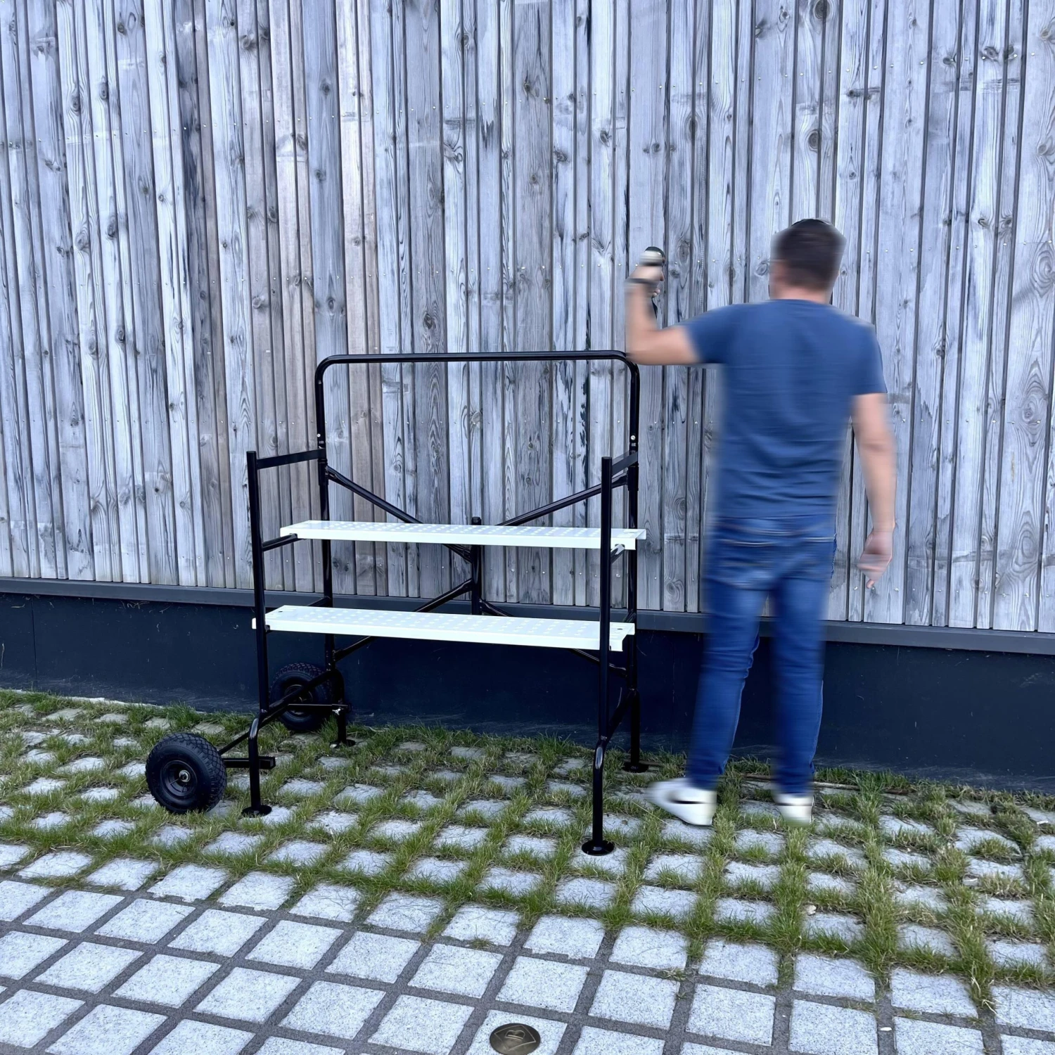 Echafaudage Roulant Et Pliant Sur Deux Niveaux 5 Echafaudage Roulant Et Pliant Sur Deux Niveaux – Image 5